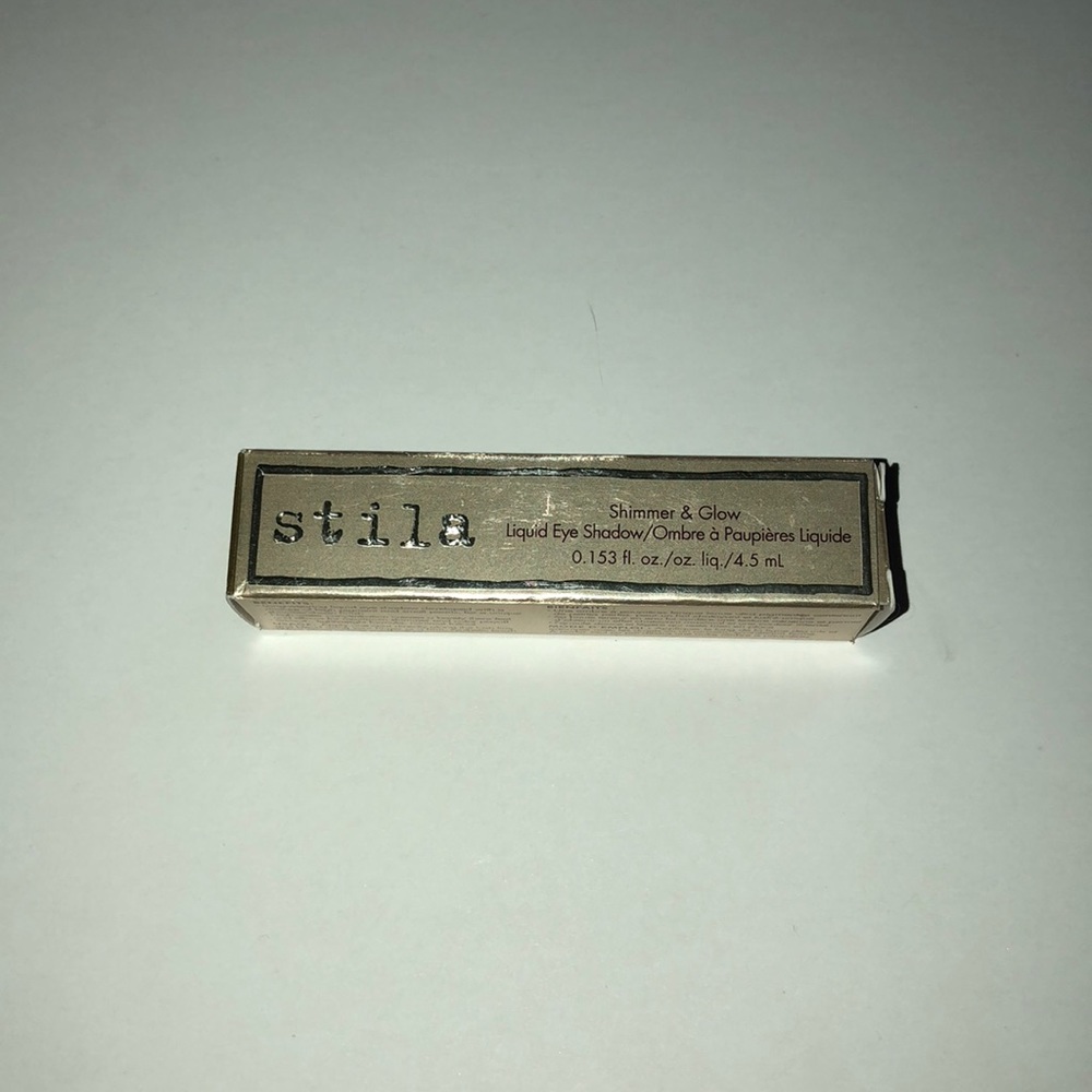 Brand new Stila shimmer and glow “la douce”